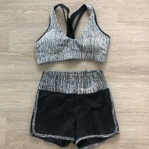 Buffbunny Black & White Bra & High Short Set Sz S